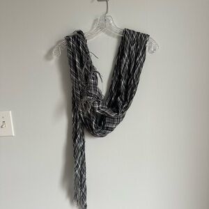 Medium Size Scarf ❤️